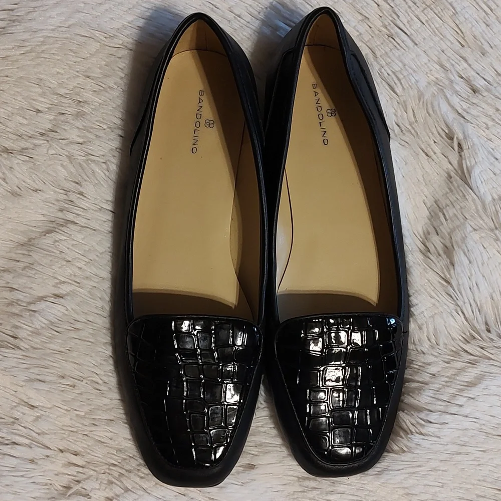 Bandolino Liberty Leather Loafers Black Embossed Patent Croc Square Toe Size 9.5